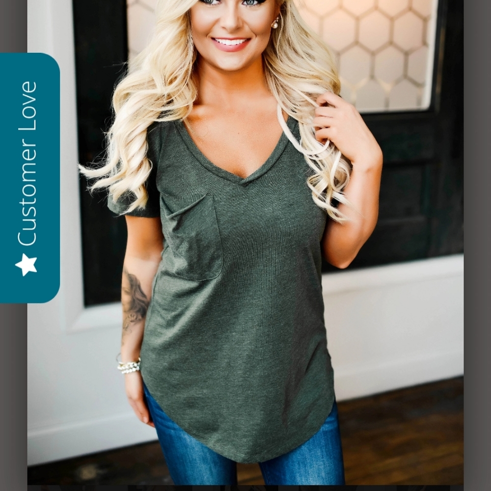 ** SOLD ** Z Supply pocket it in Rosin